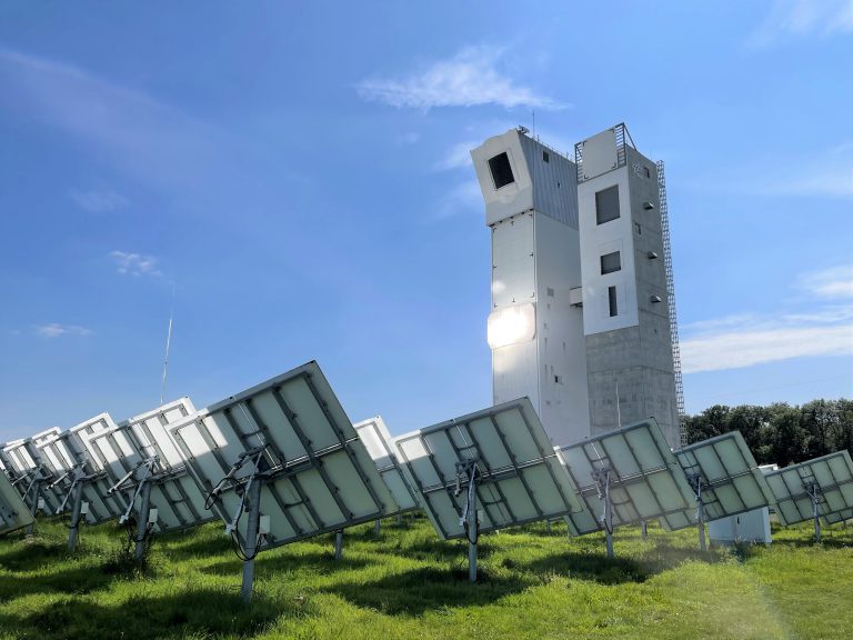 Solar tower by Synhelion.