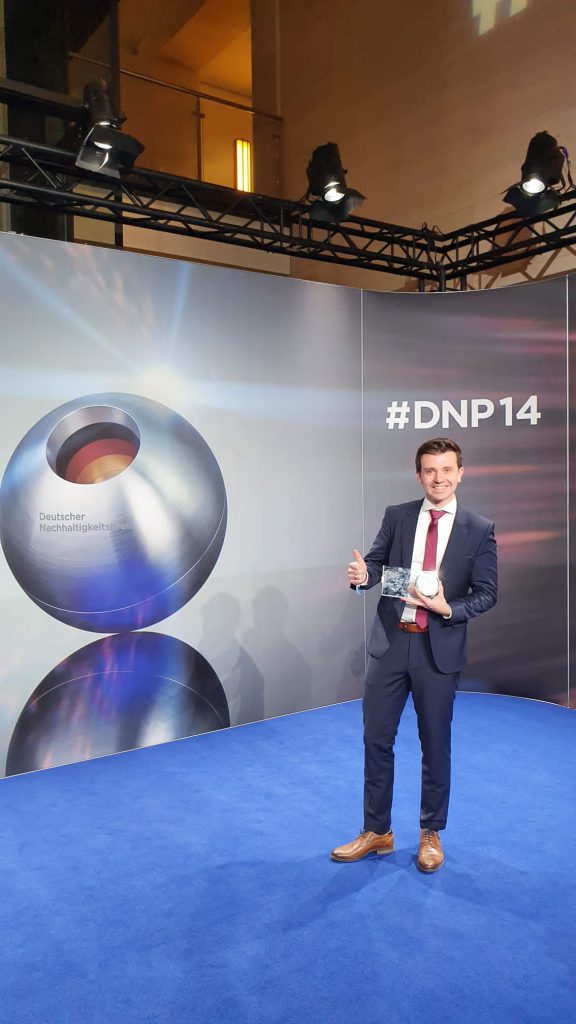 Next Economy Award