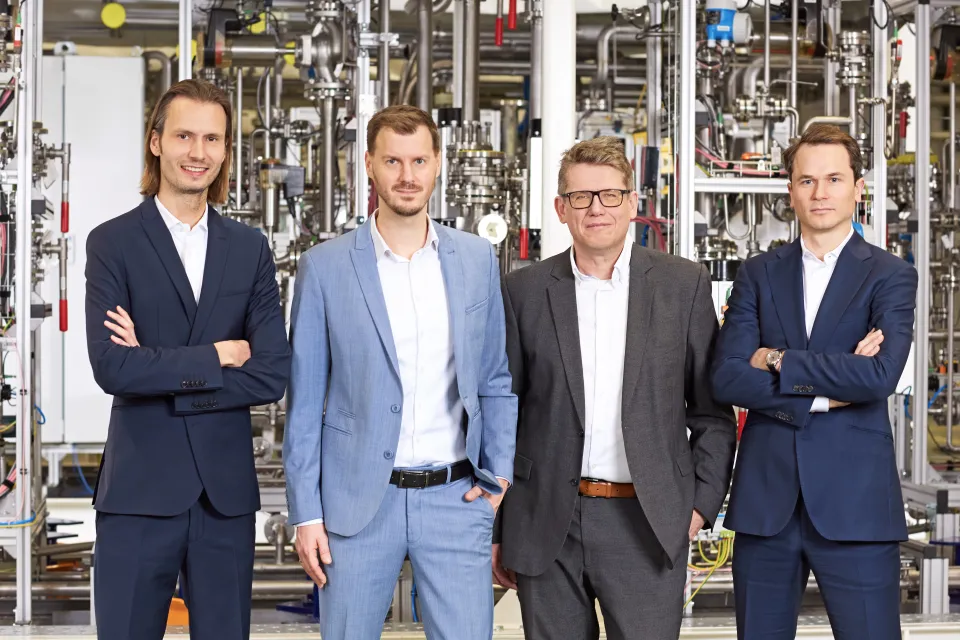 E-Fuel-Produzent INERATEC erhält Finanzierungszusage von bis zu 70 Millionen Euro mit der Europäischen Investitionsbank und Breakthrough Energy Catalyst